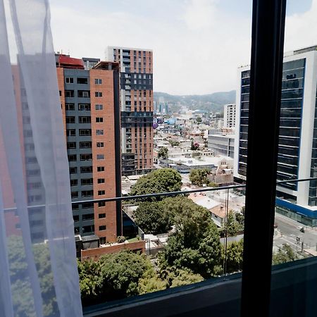 Apartamento De Lujo En Zona 10 Guatemala City Exterior foto