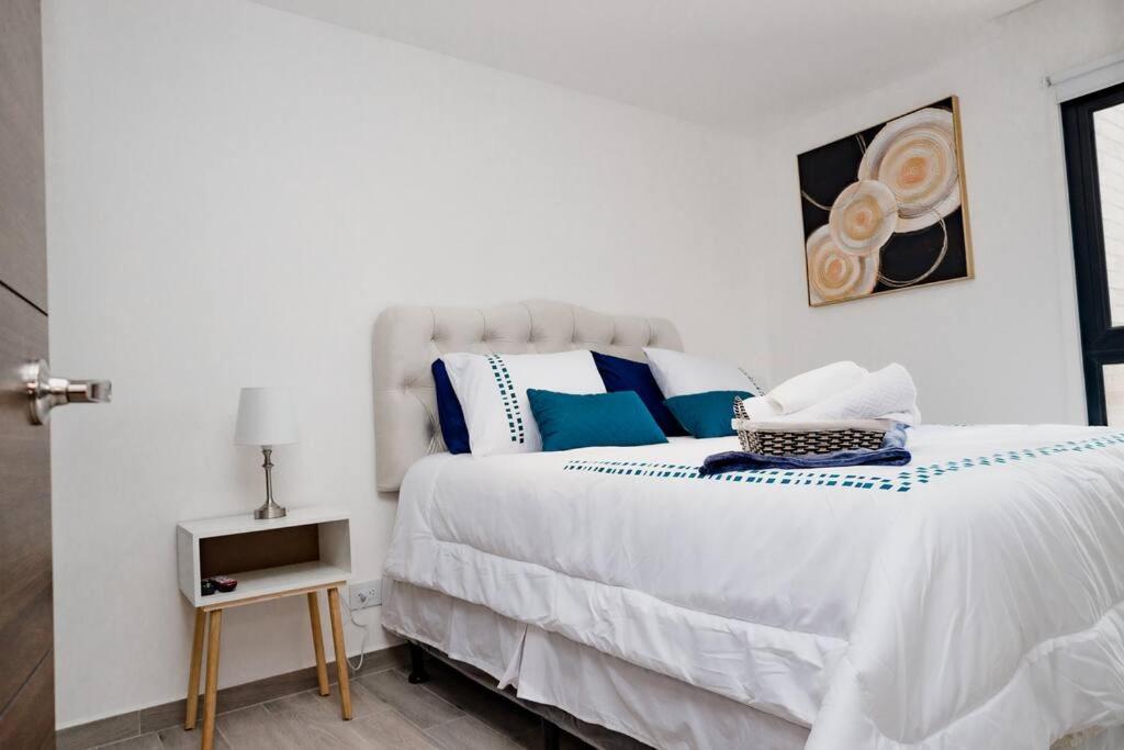 Apartamento De Lujo En Zona 10 Guatemala City Exterior foto