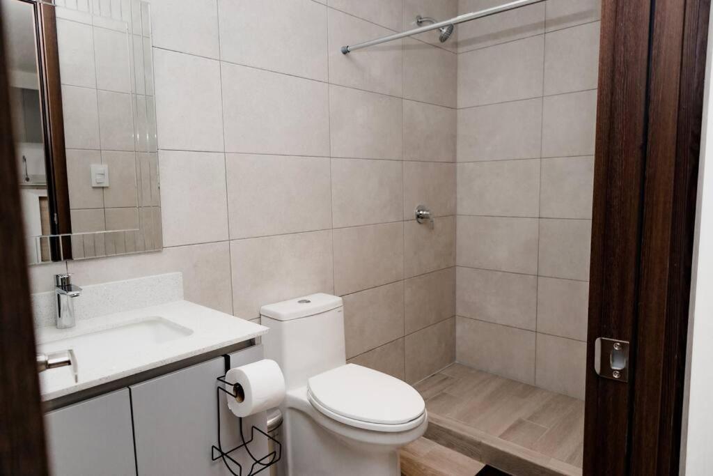 Apartamento De Lujo En Zona 10 Guatemala City Exterior foto